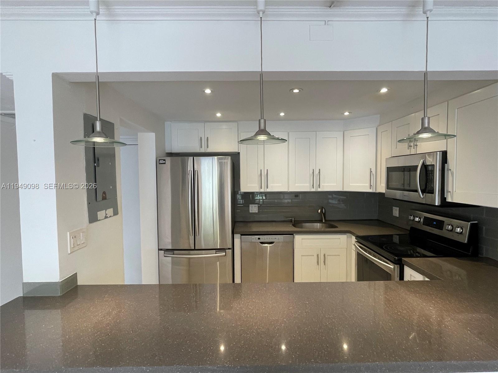 1650 NE 115th St # 311 — Photo 5