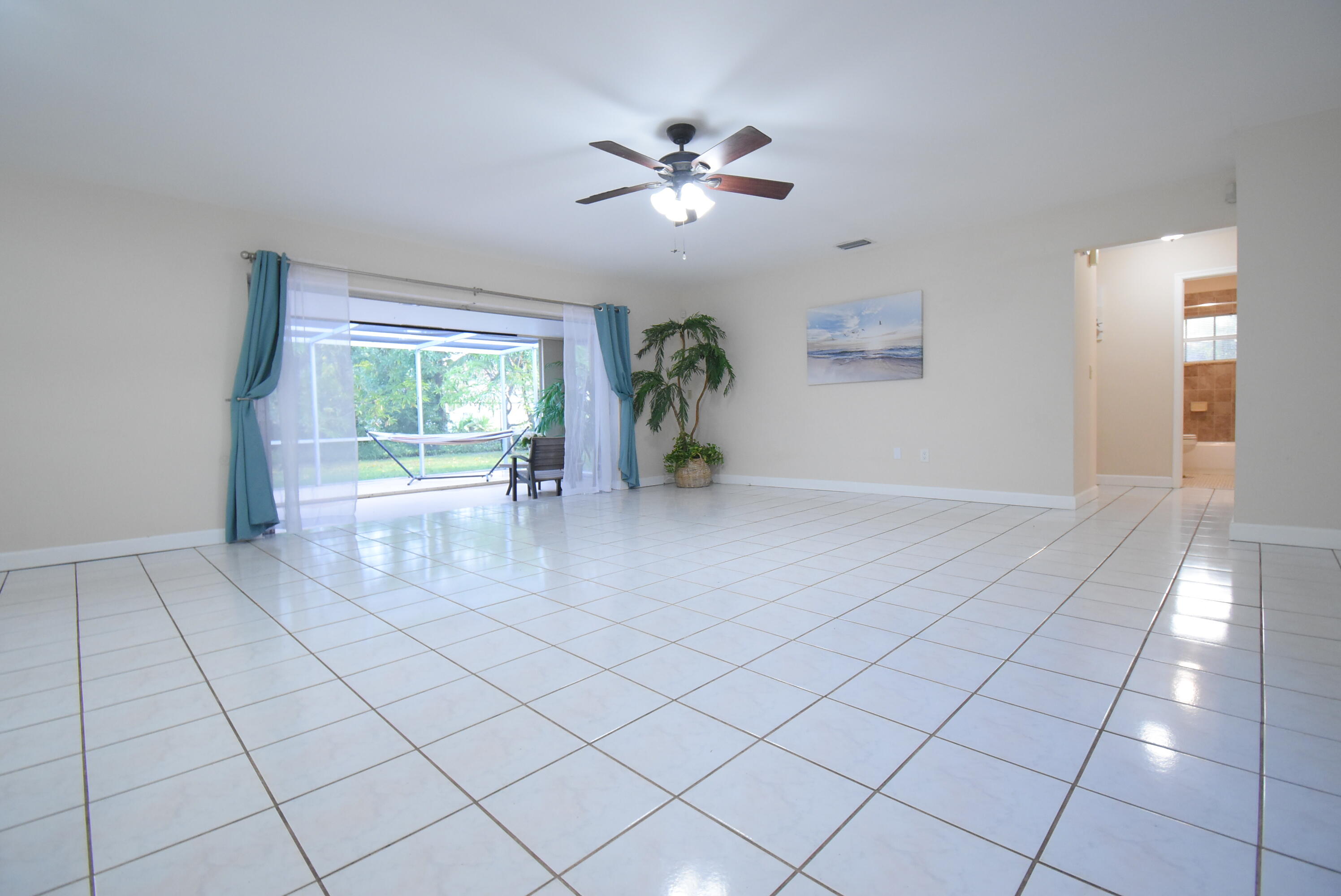 22584 Lanyard Street — Photo 2