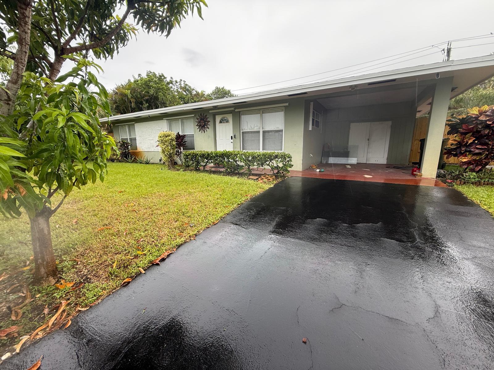 522 HERON Drive, Delray Beach FL 33444