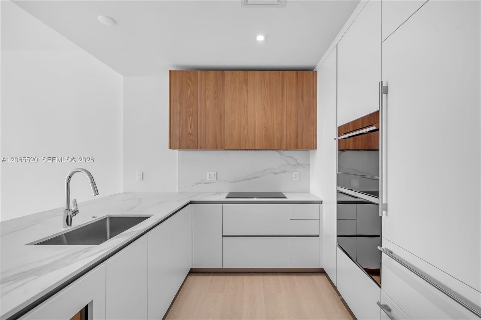 1400 Biscayne Blvd # 2905 — Photo 4
