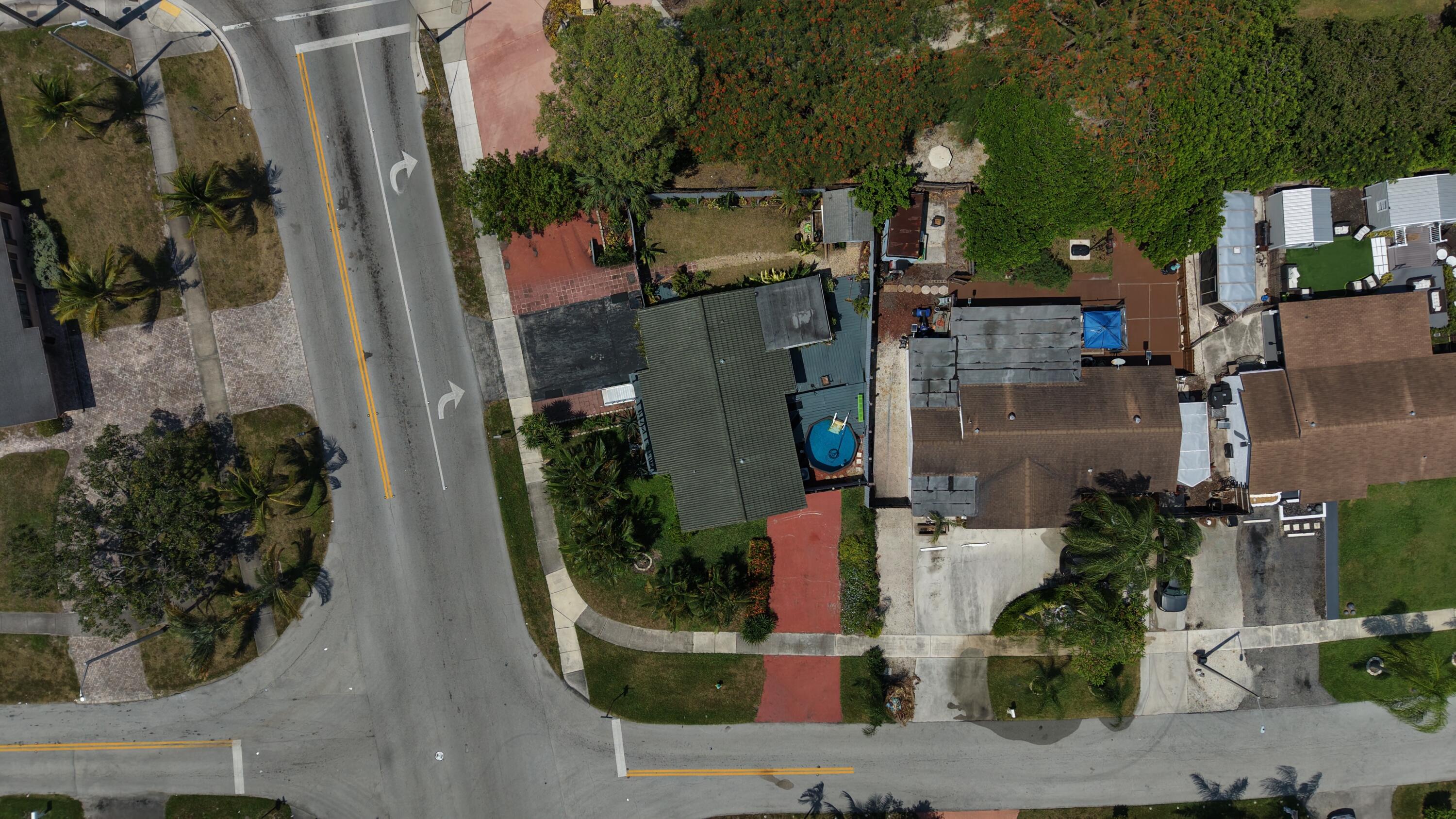 1010 SW 6TH Avenue — Photo 3