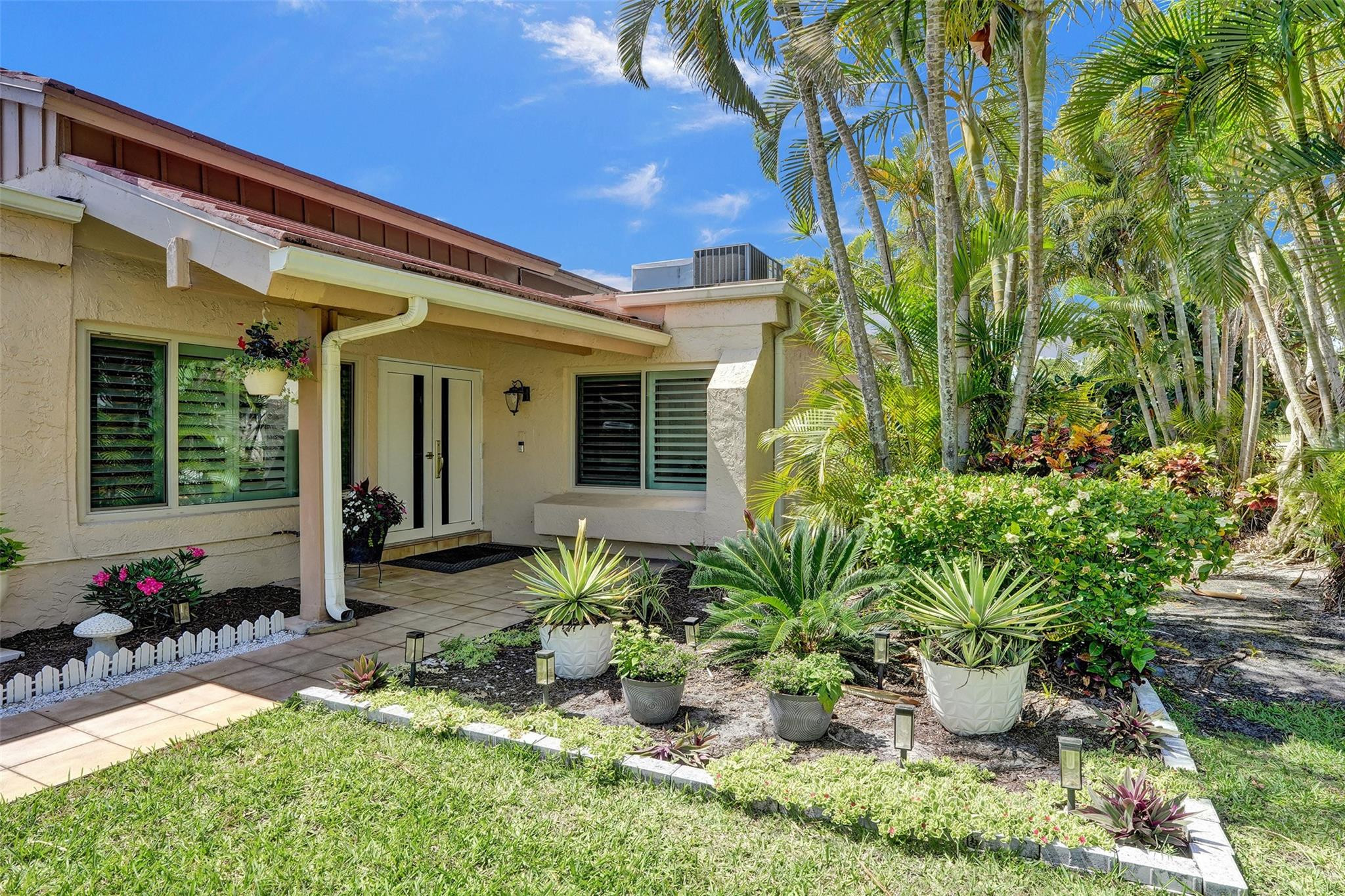5577 Ainsley Court — Photo 3
