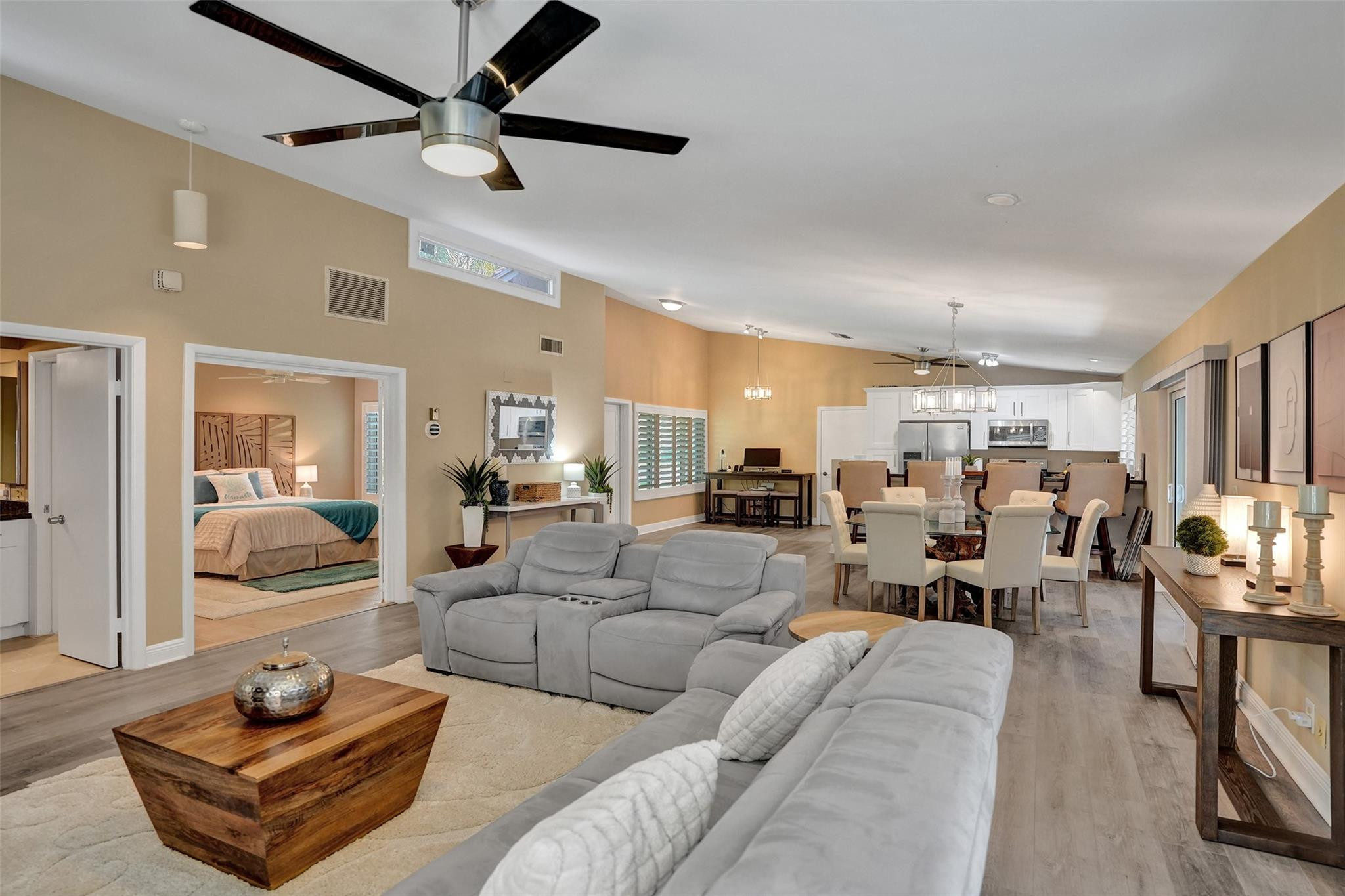 5577 Ainsley Court — Photo 2