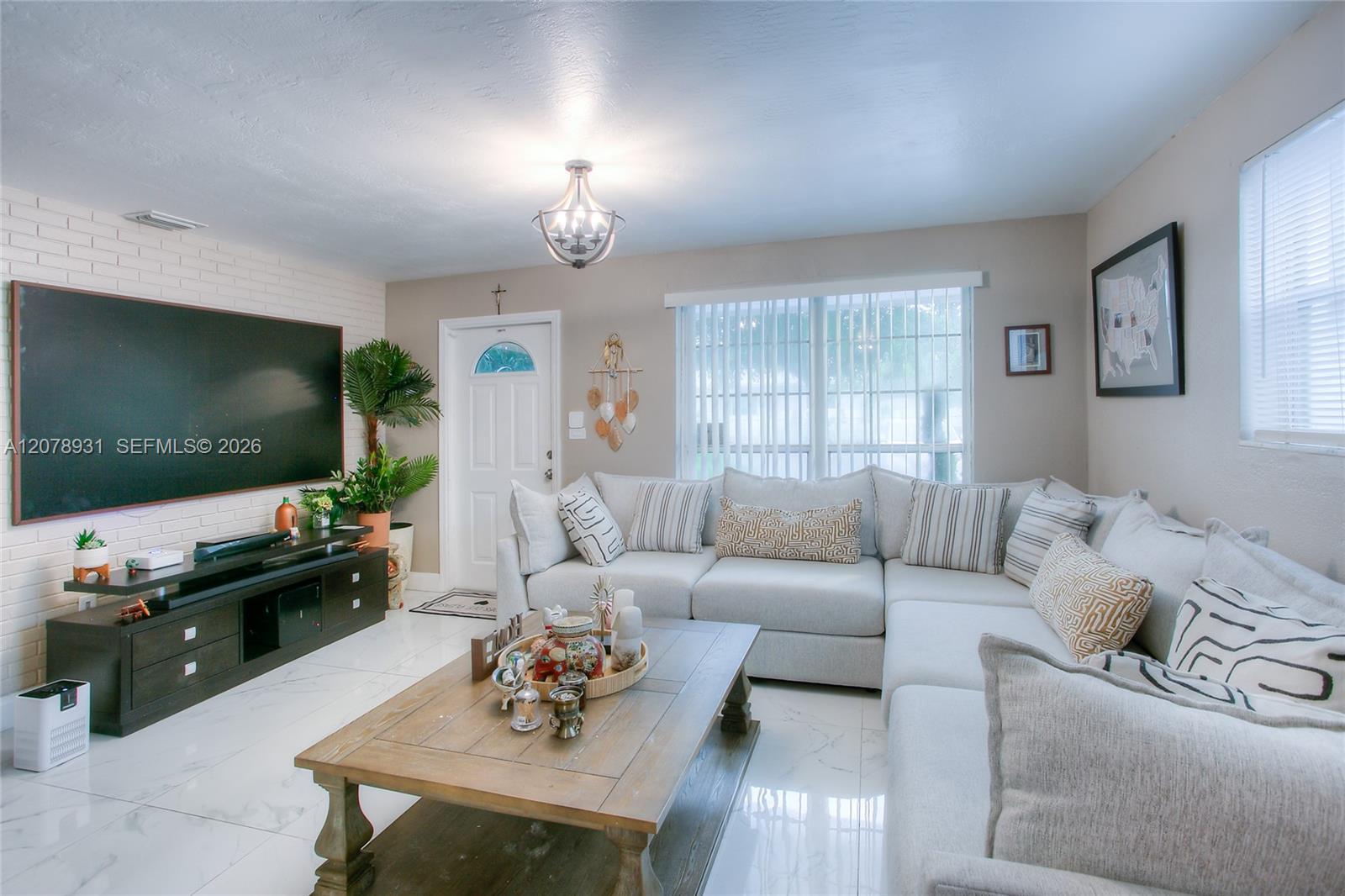 7331 Johnson St — Photo 2