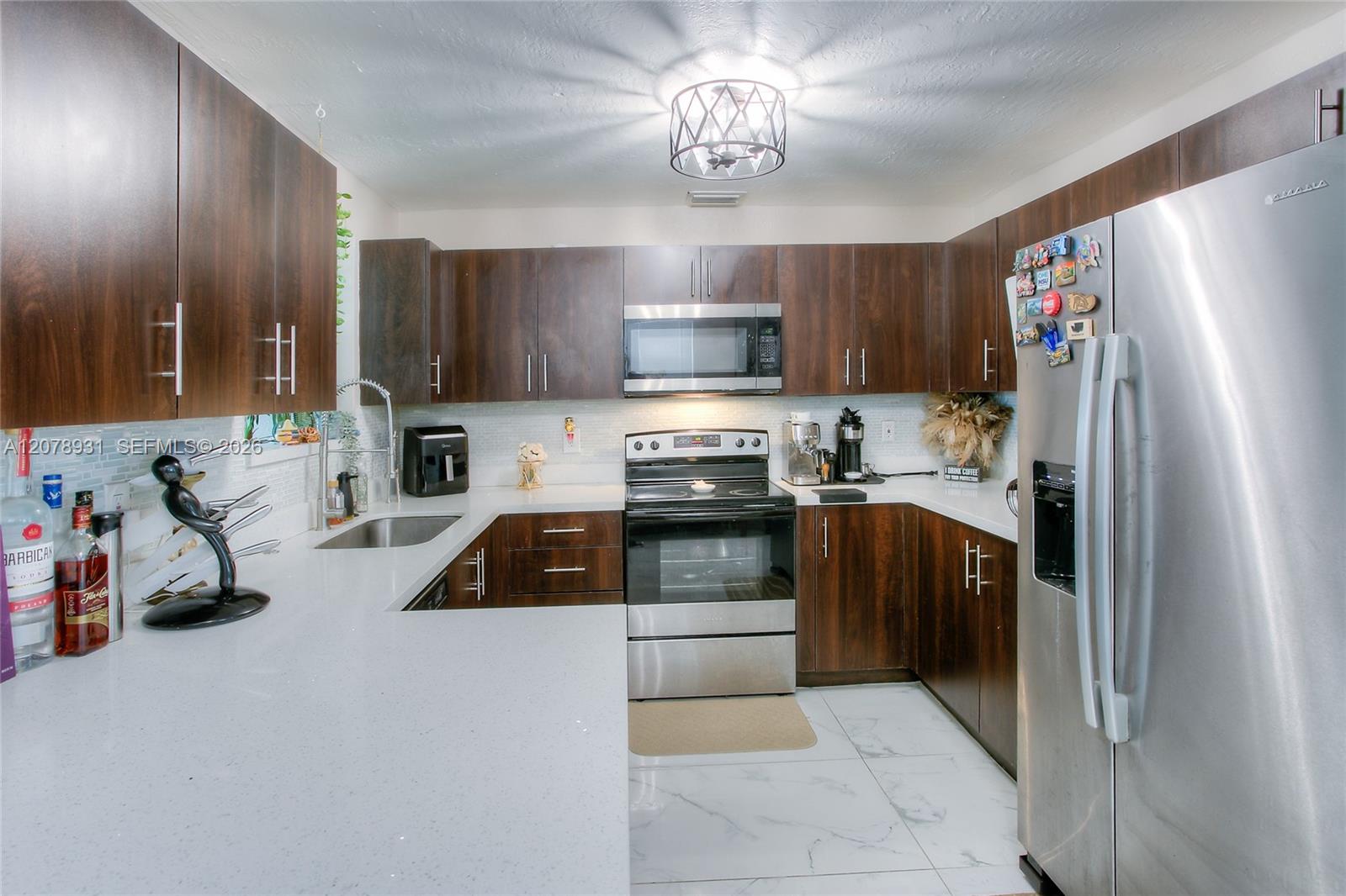 7331 Johnson St — Photo 3