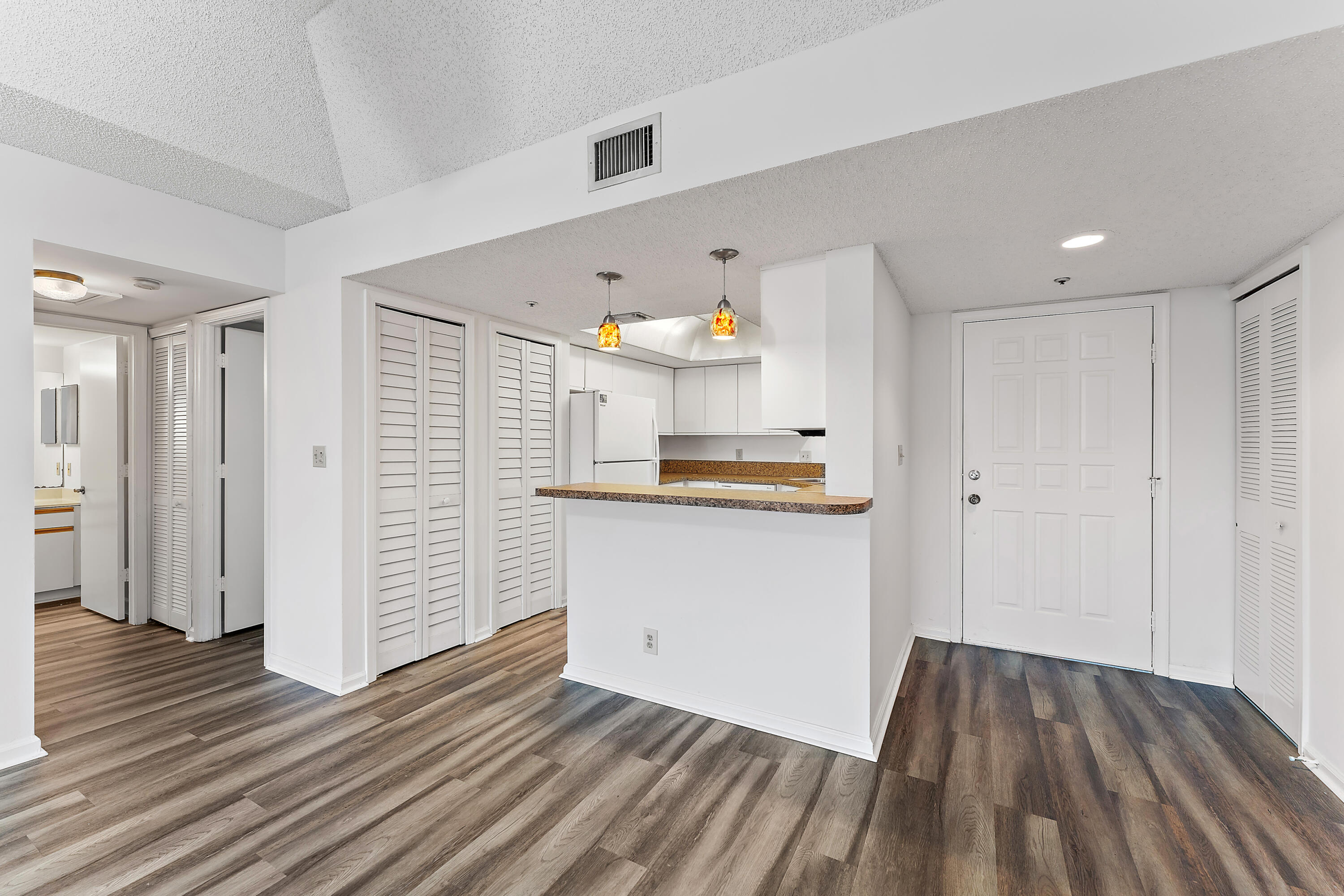 700 Uno Lago Drive # 404 — Photo 4