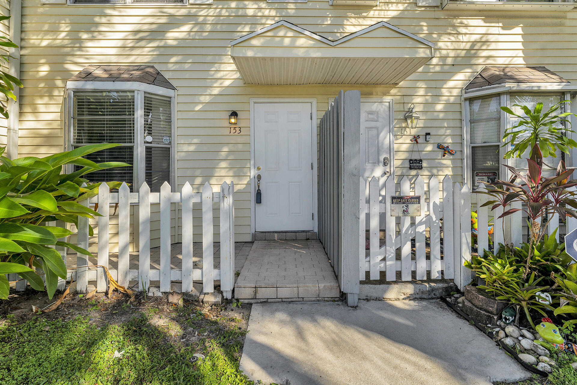 153 SW 3RD Street — Photo 2