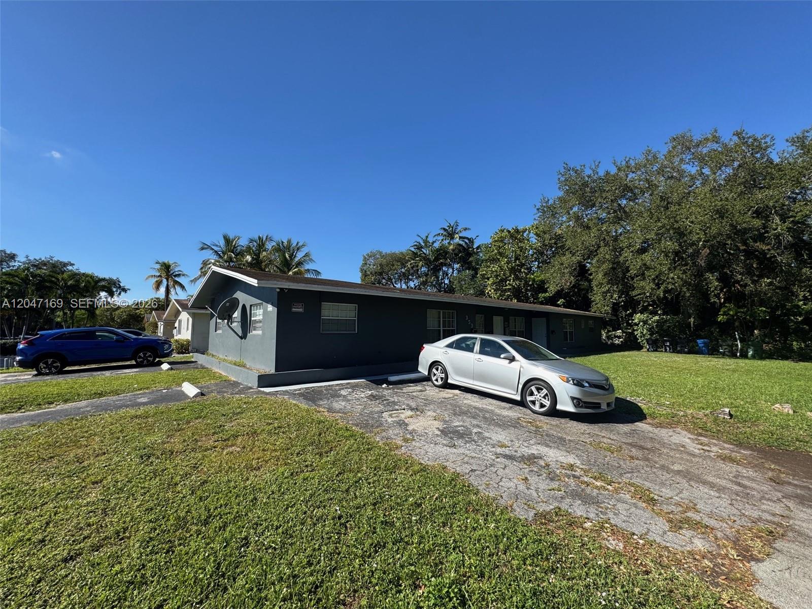 353 SW 19th Ave — Photo 4