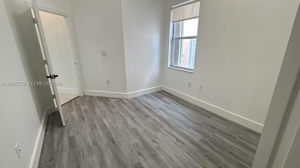 3961 NE 11th Dr # 3961 — Photo 5