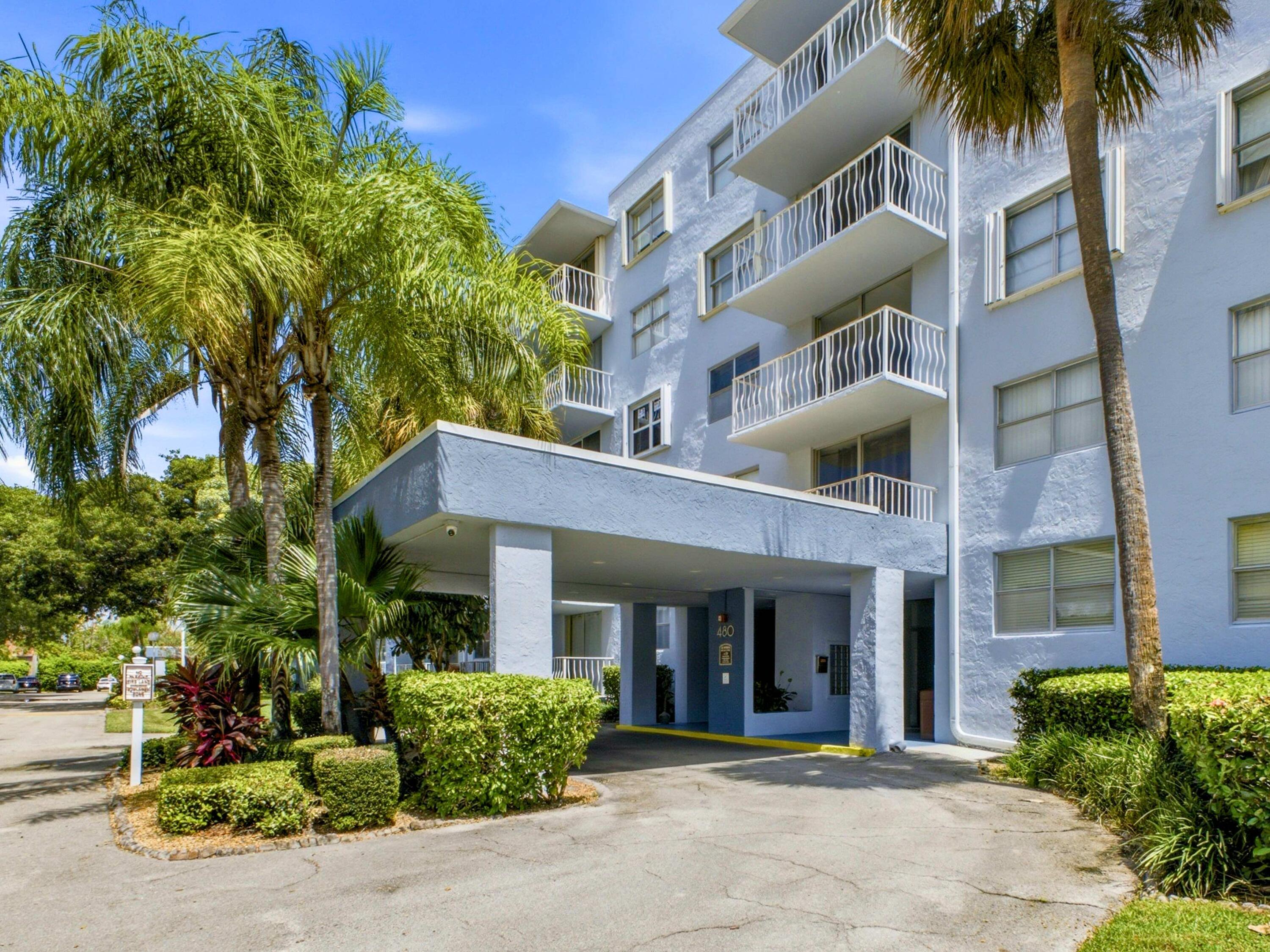 480 Executive Center Drive # 1C — Photo 2