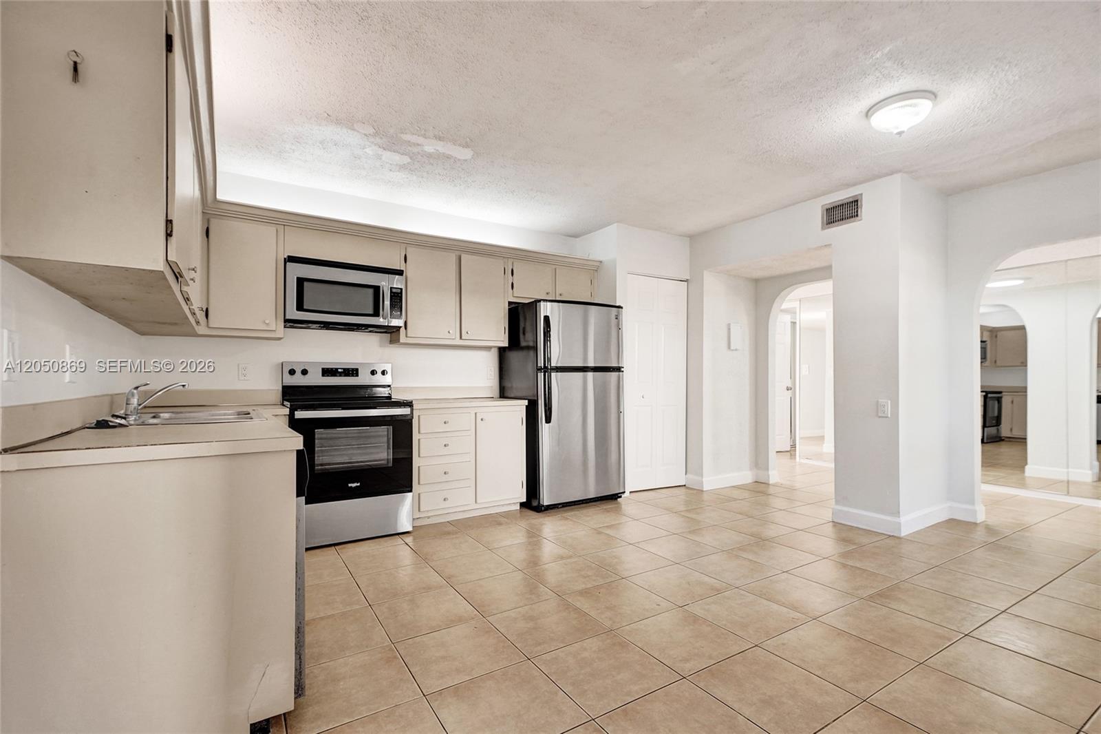 Oversized Kitchen!