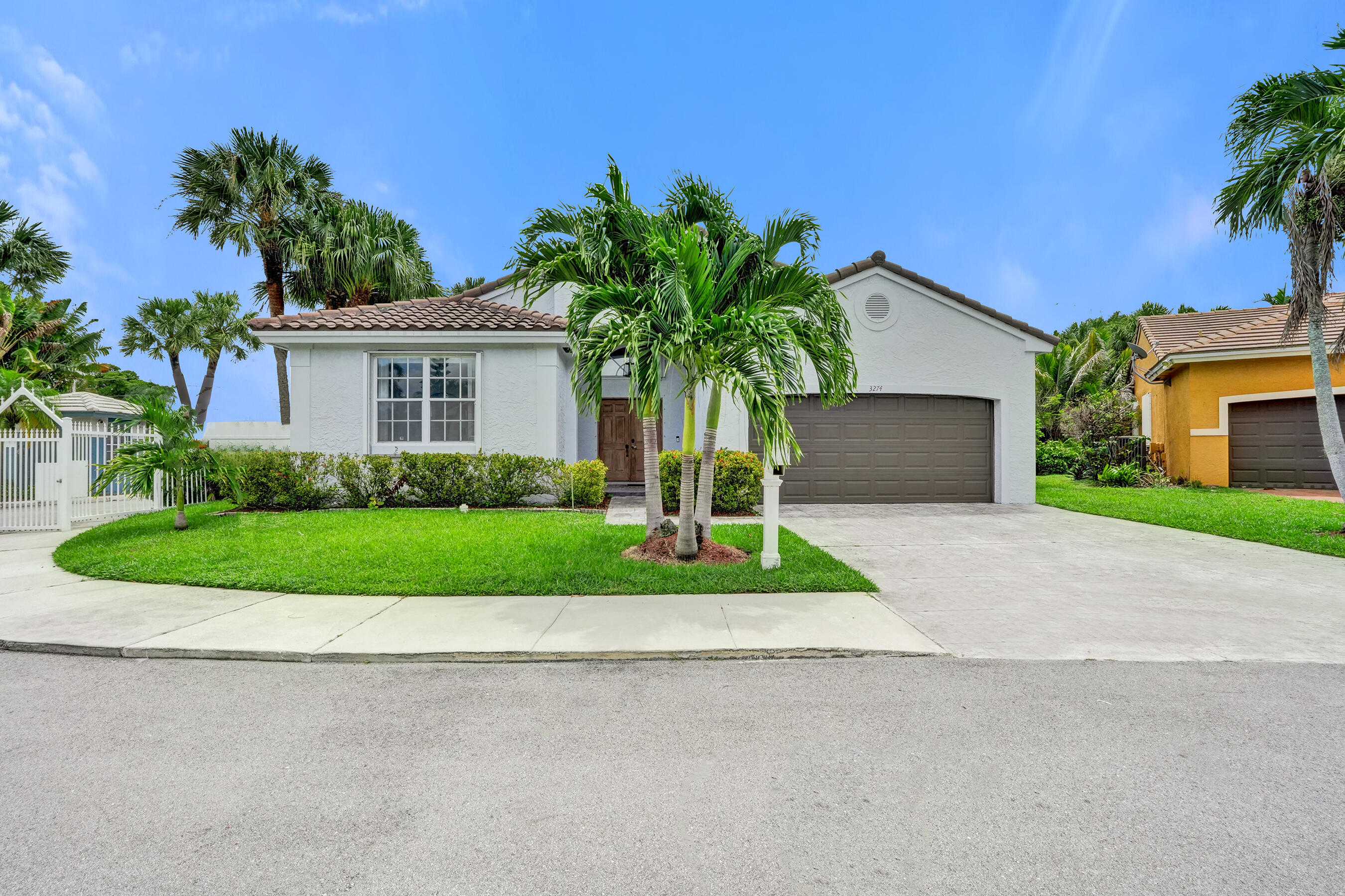 3274 NW 22ND Avenue, Oakland Park FL 33309