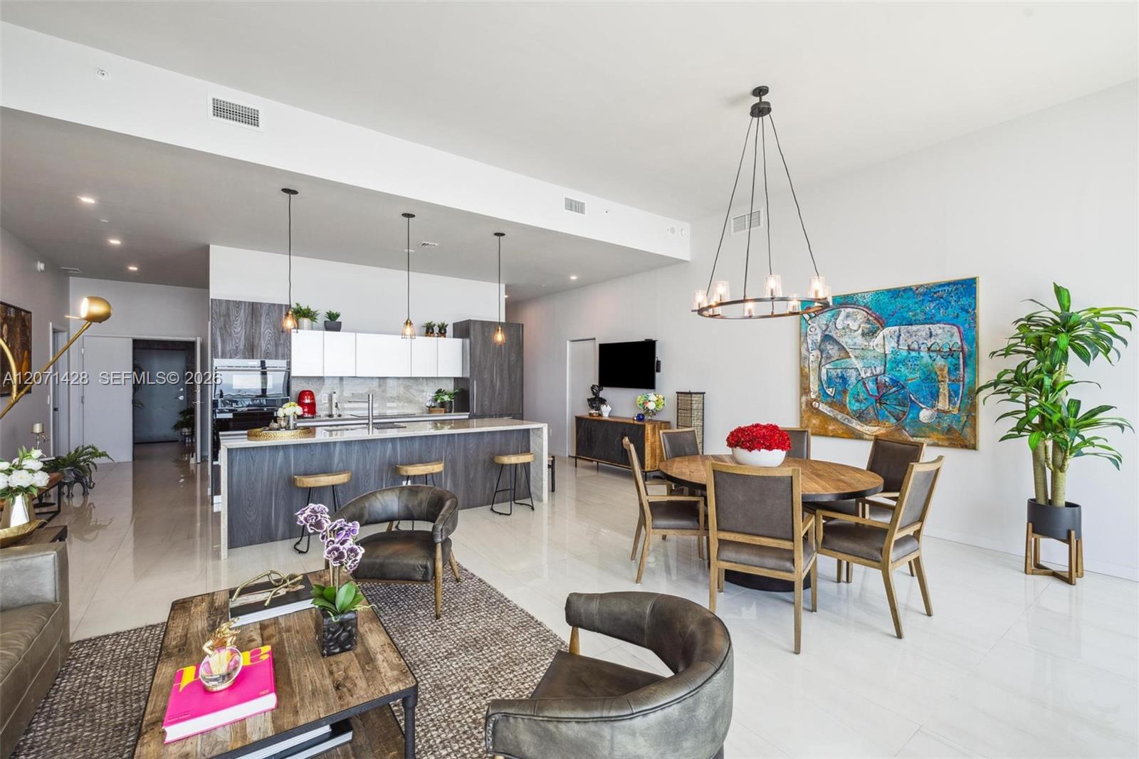 480 NE 31st St View 10
