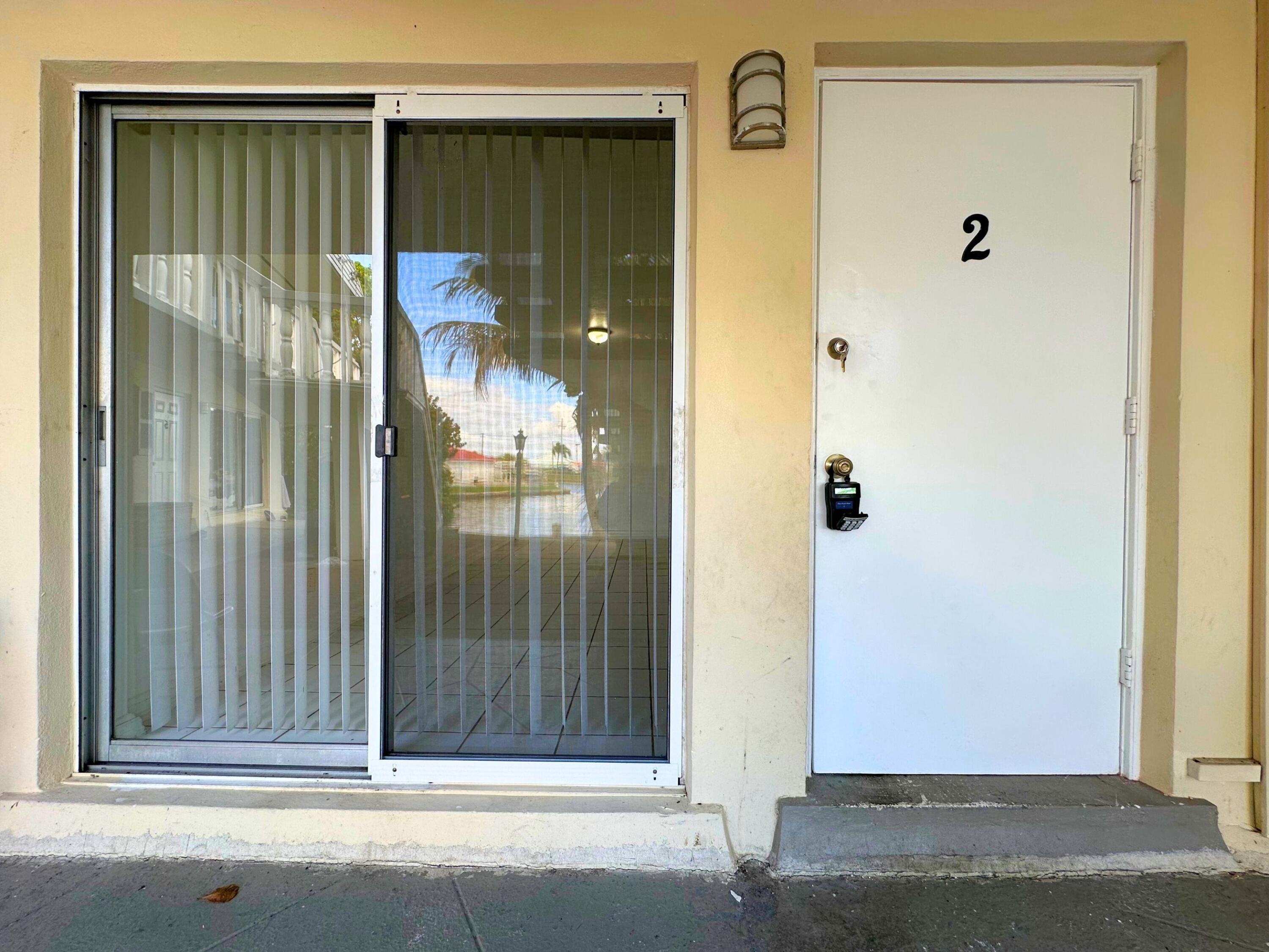 519 W Kalmia Drive # 2, West Palm Beach FL 33403