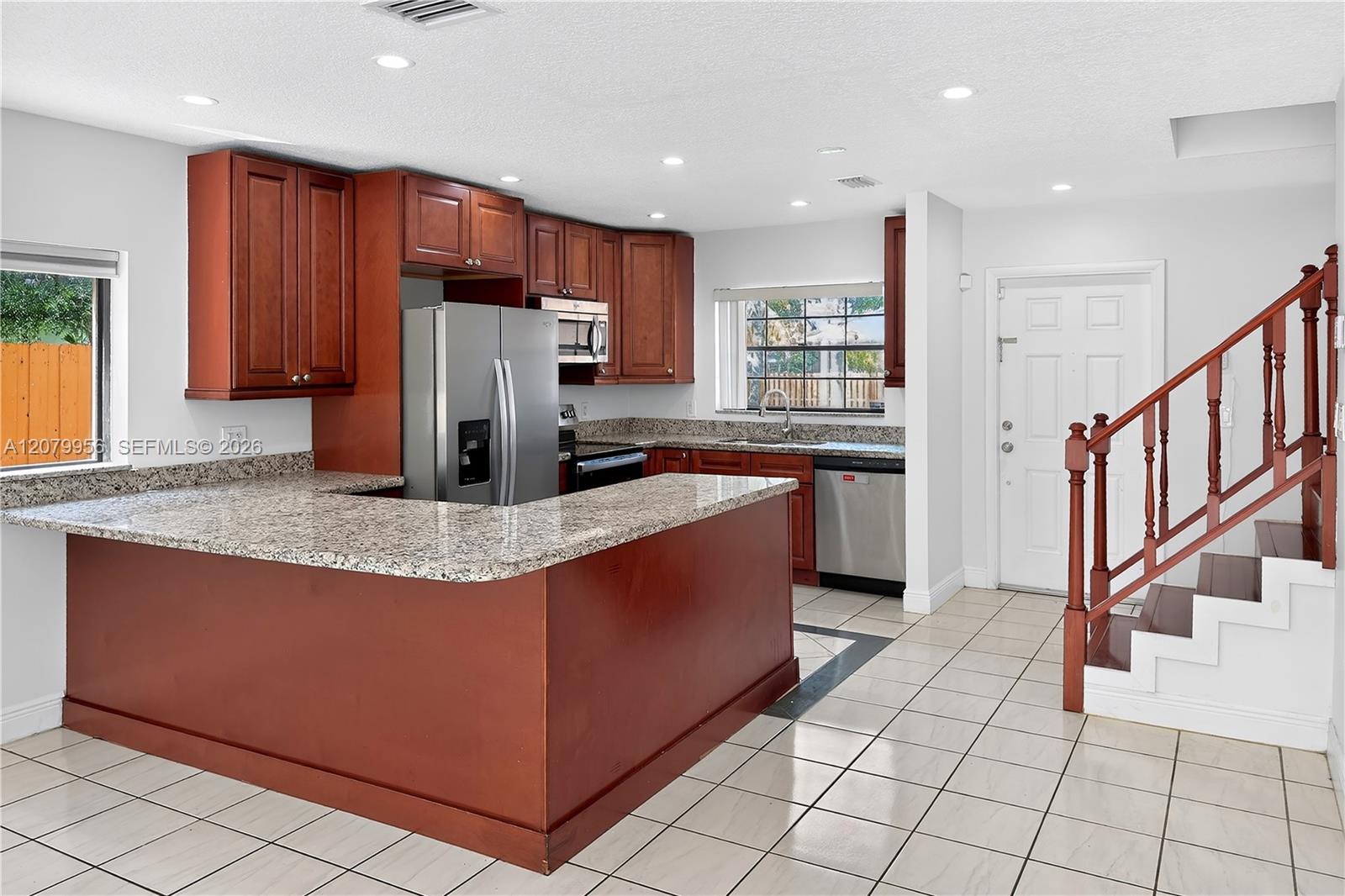 10615 SW 147th Ct — Photo 3