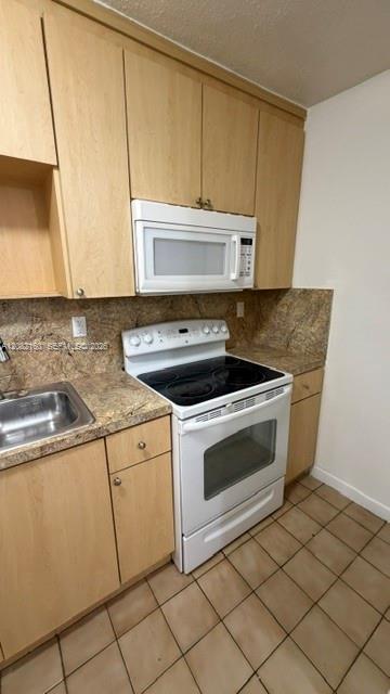 6070 W 18th Ave # 306 — Photo 4