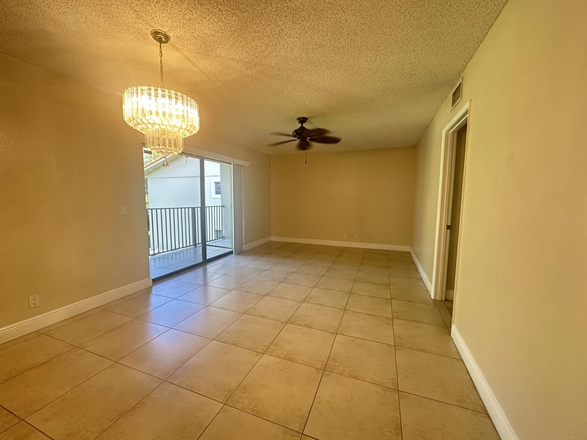 1680 WINDORAH Way # E — Photo 4