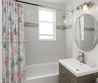1020 NW 143  Street #Front, Biscayne Gardens FL 33168
