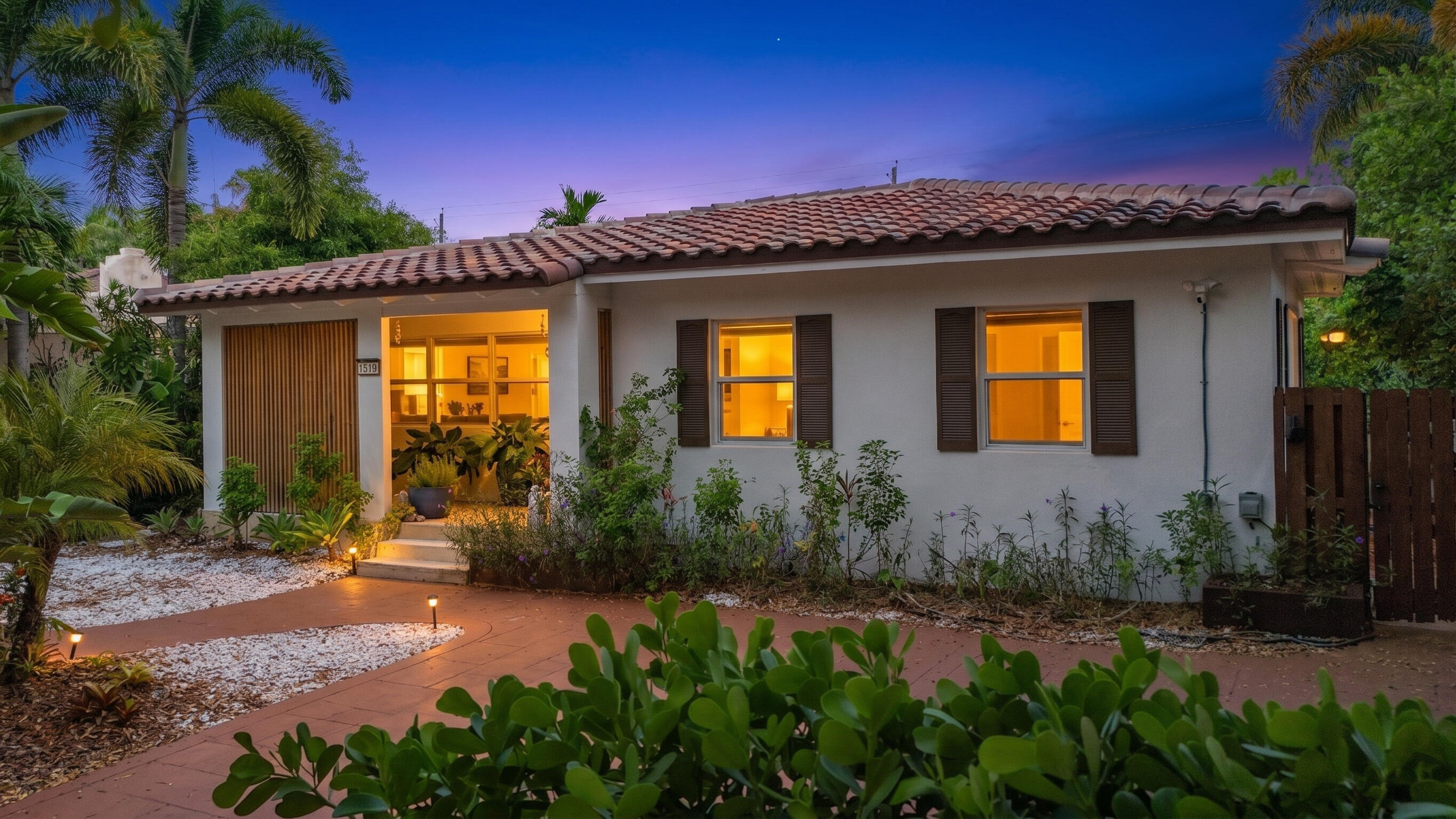 1519 Washington Street, Hollywood FL 33020