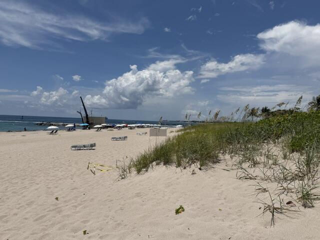 33 S Ocean Avenue # 108, Singer Island FL 33404