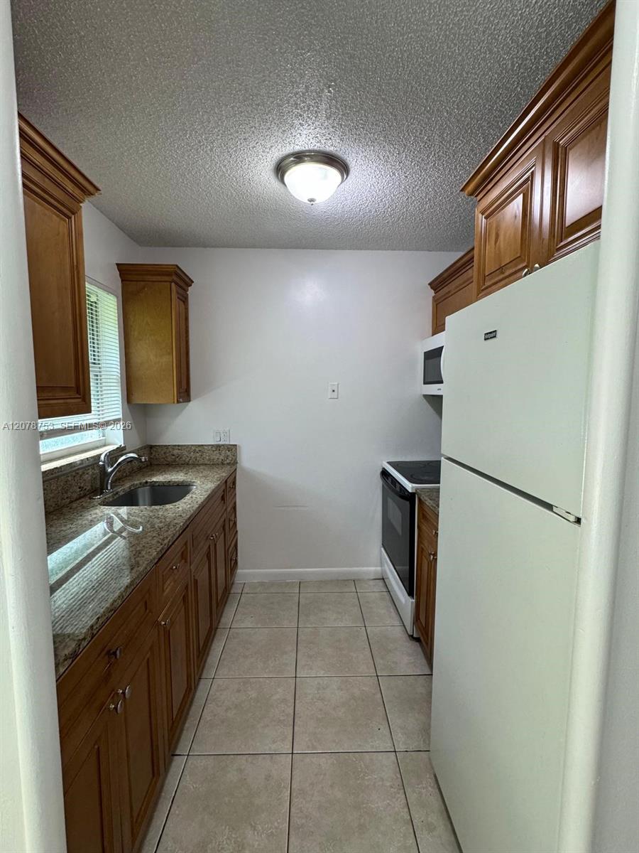 1746 N 3rd Ave N # 2 — Photo 4