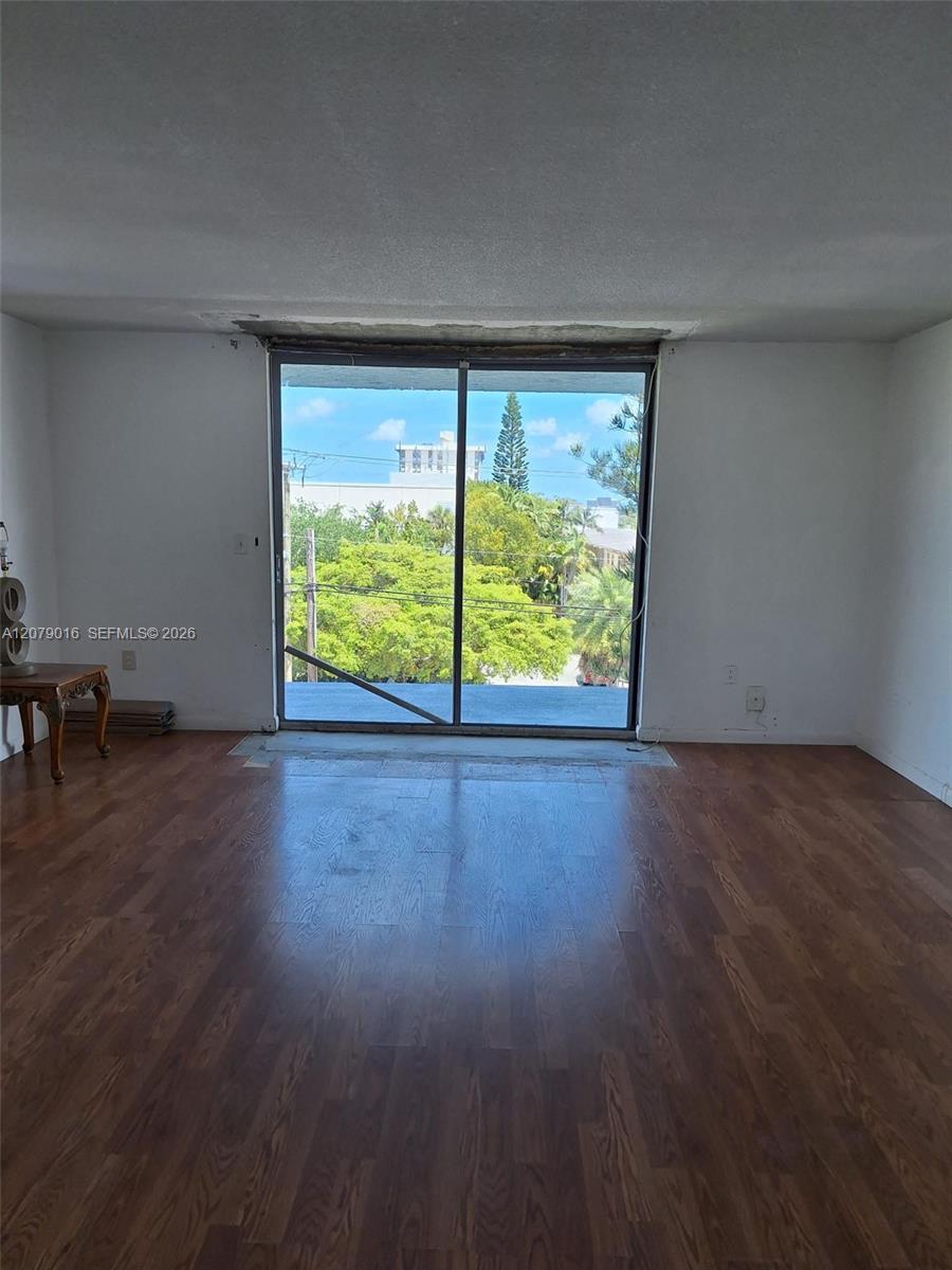 12590 NE 16th Ave # 401, North Miami FL 33161
