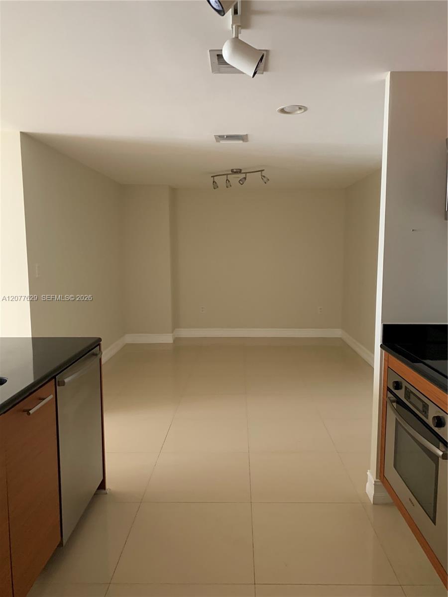 50 Biscayne Blvd # 2507 — Photo 3