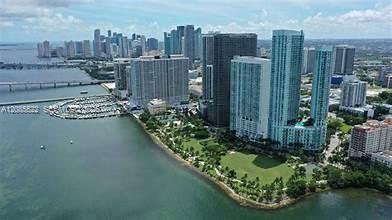 1900 N Bayshore Dr # 508 — Photo 2