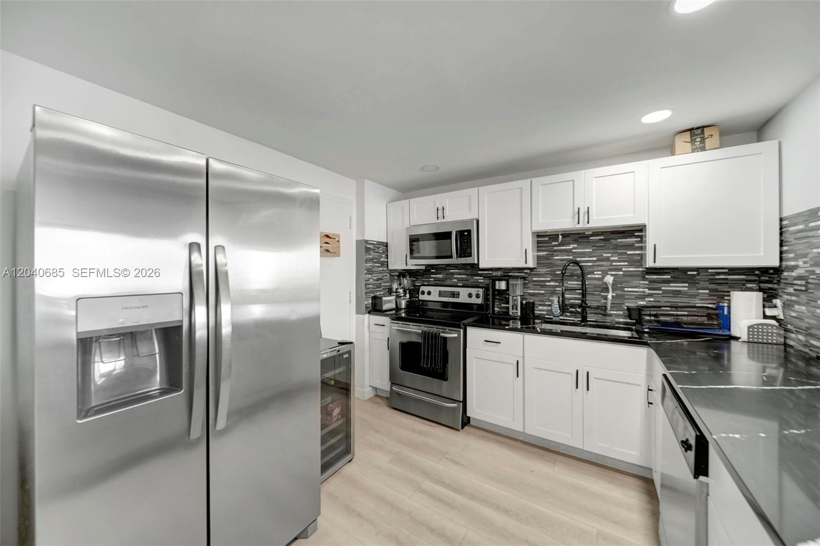 427 Golden Isles Dr # 16H — Photo 3