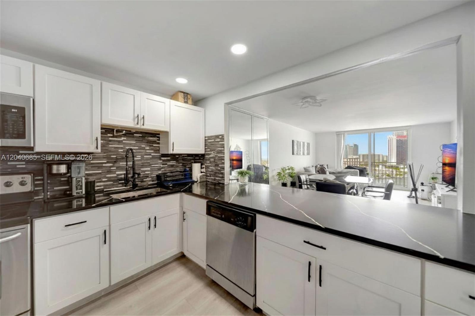 427 Golden Isles Dr # 16H — Photo 4