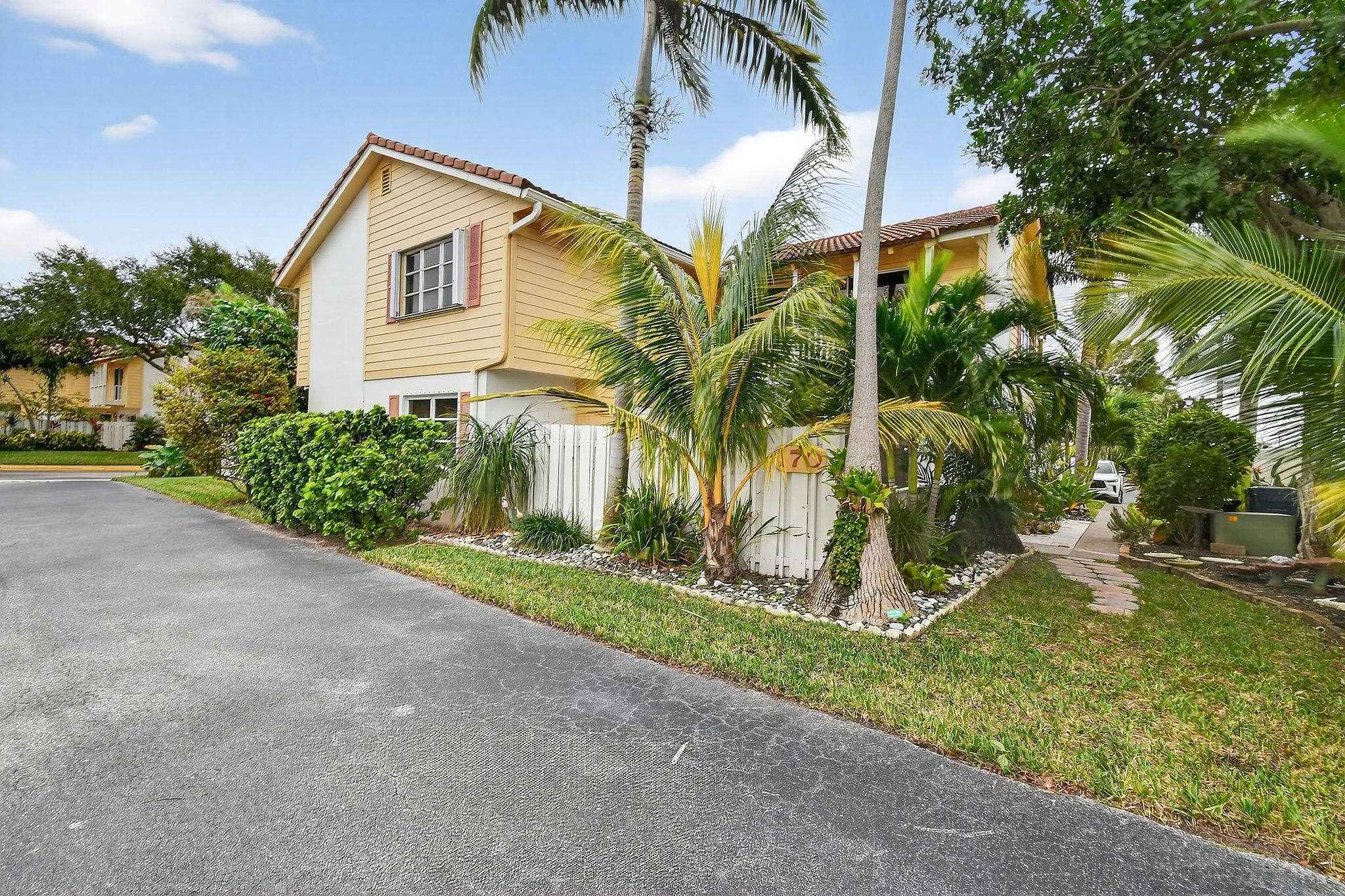 170 Seabreeze Circle, Jupiter FL 33477