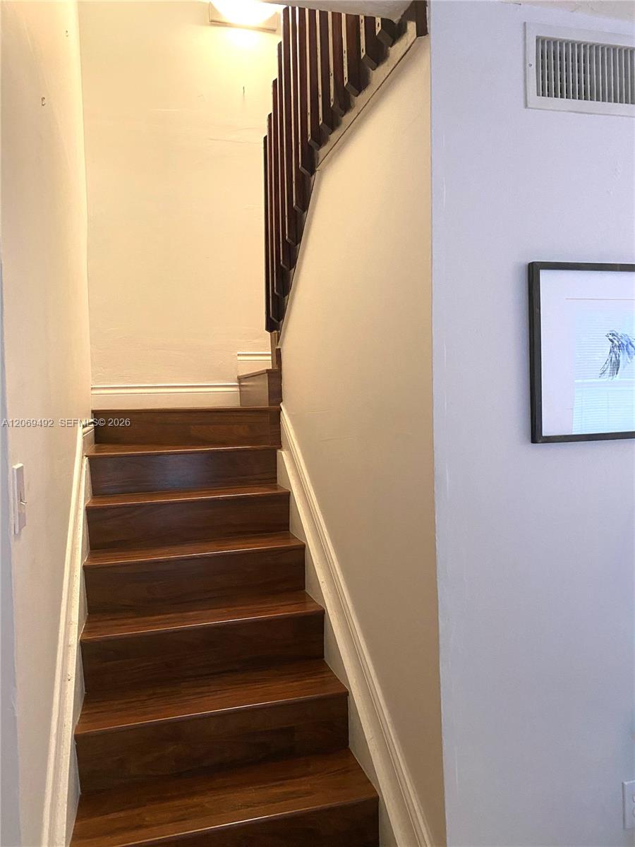 4530 SW 68th Ct Cir # 6 — Photo 5