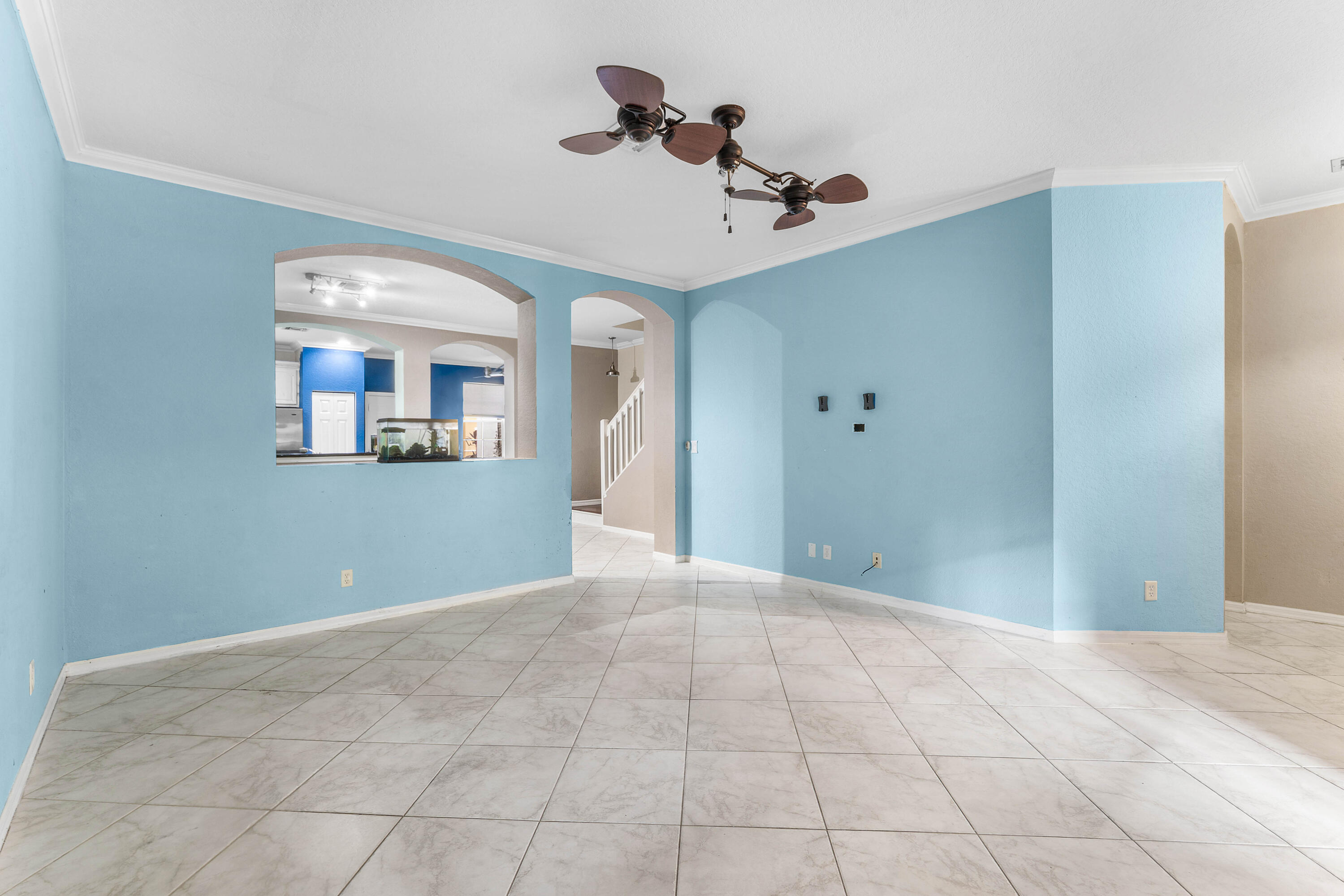 341 INDIAN CREEK Parkway # 103 — Photo 3