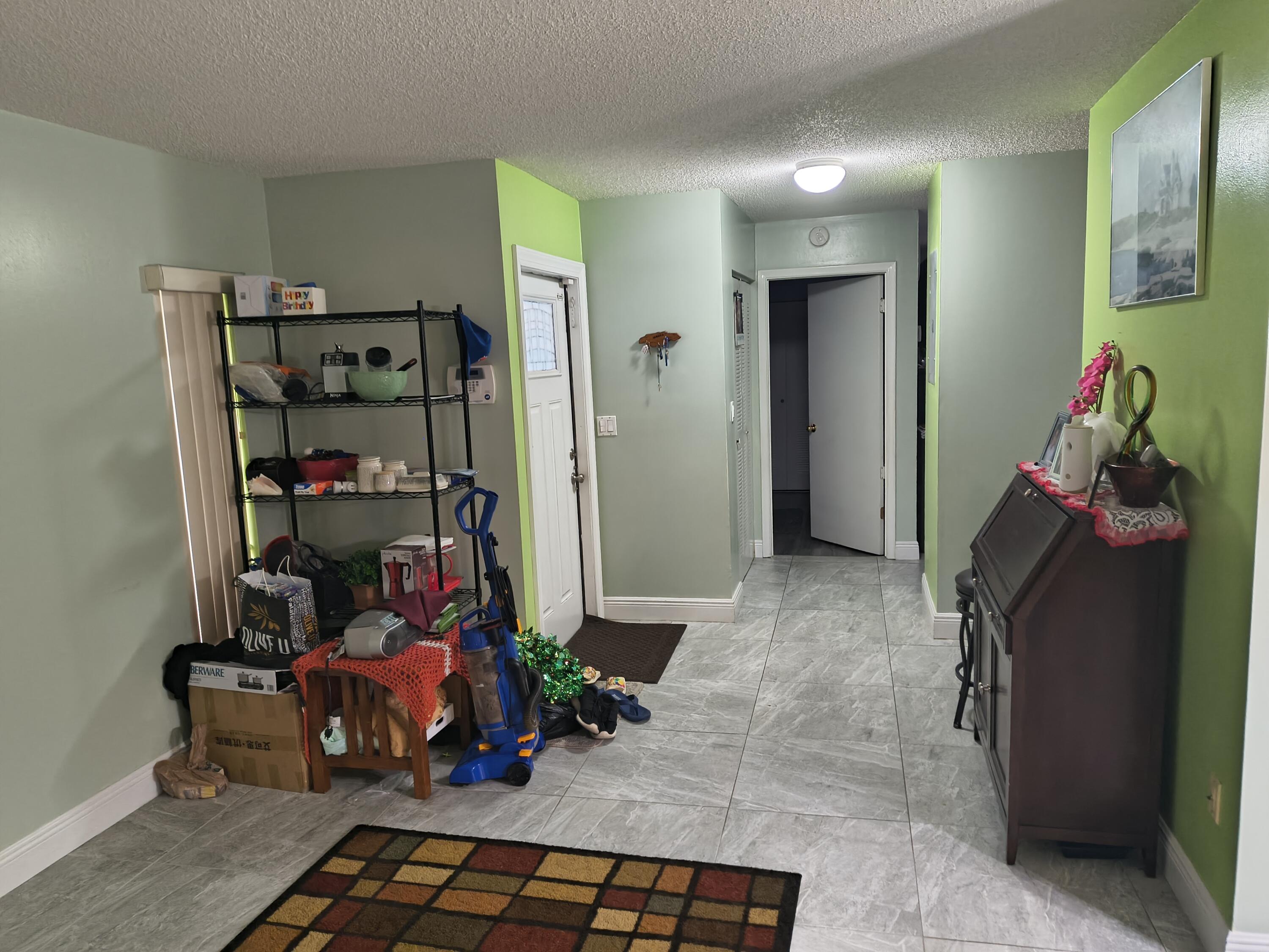 5376 GENE Circle — Photo 4