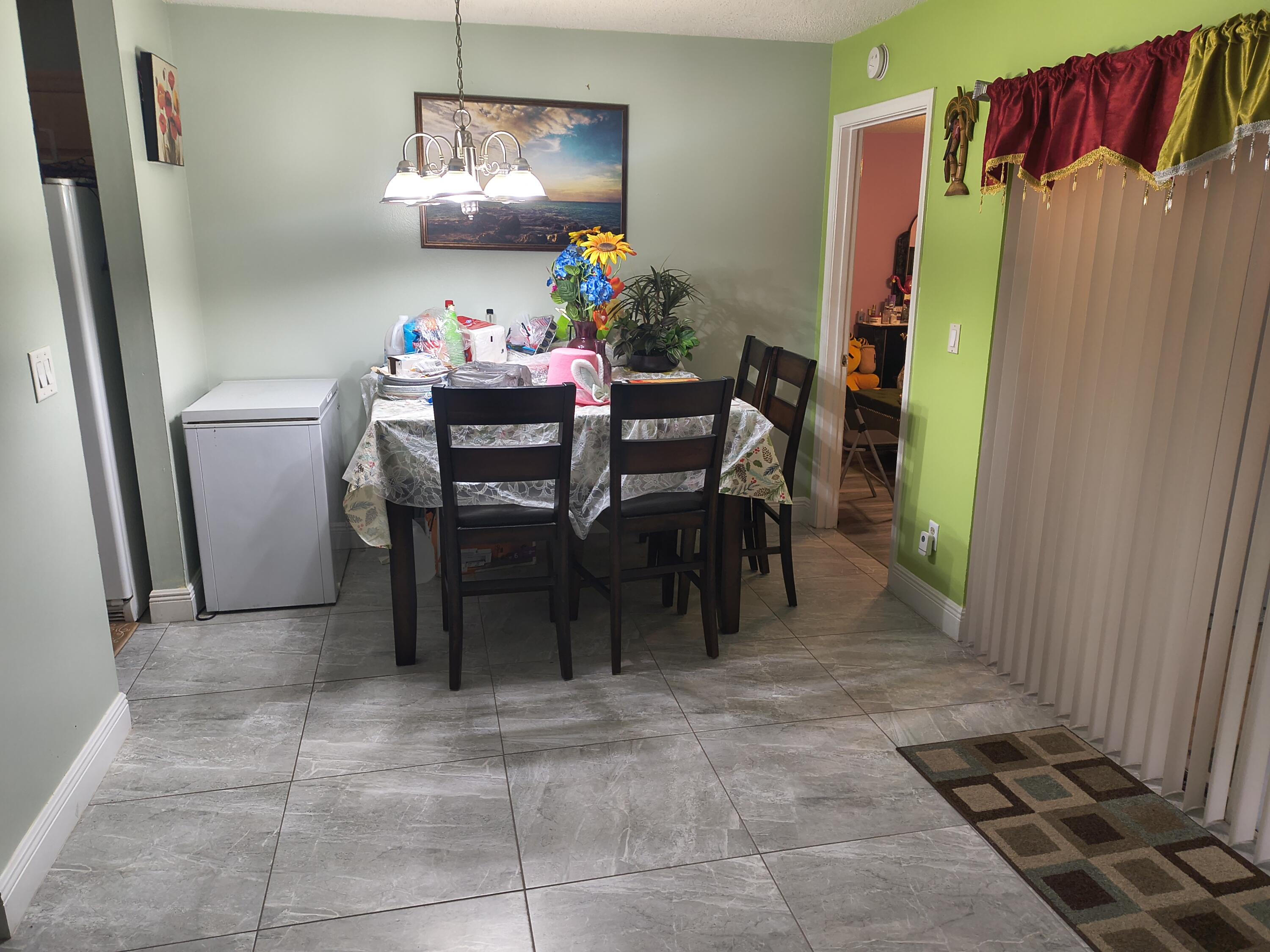 5376 GENE Circle — Photo 5