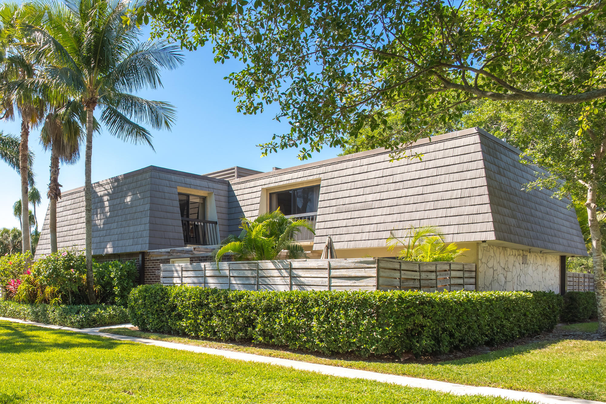 1314 13th Terrace, Palm Beach Gardens FL 33418
