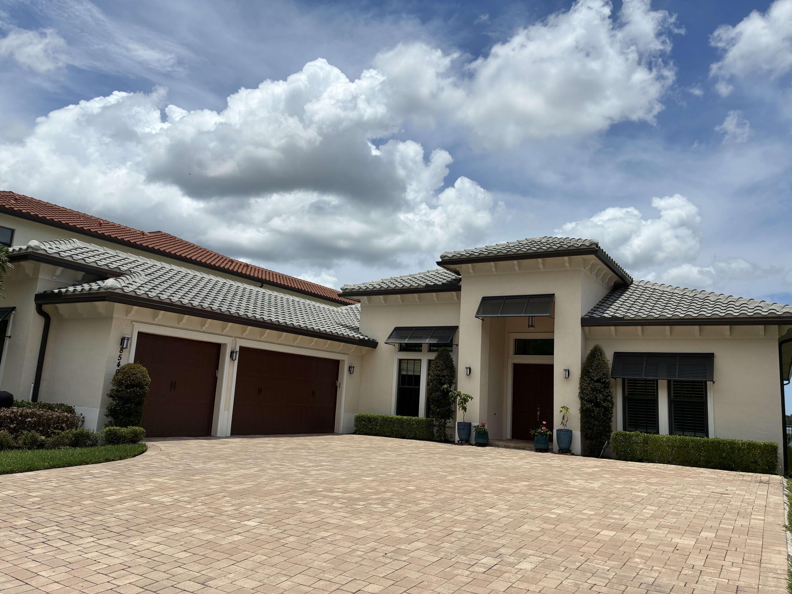8540 W Parkland Bay Trail, Parkland FL 33076