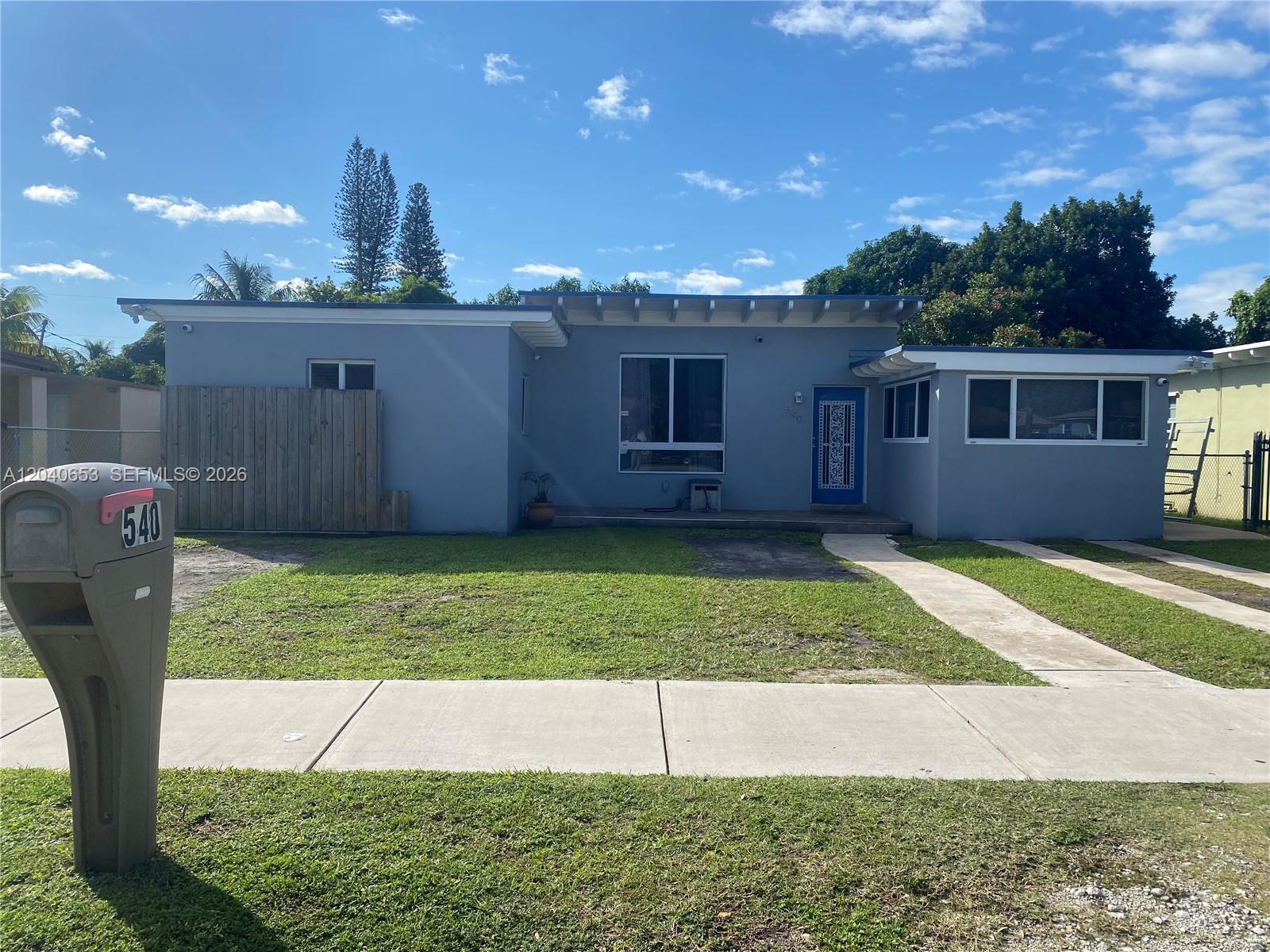 540 NW 111 St, Miami FL 33168