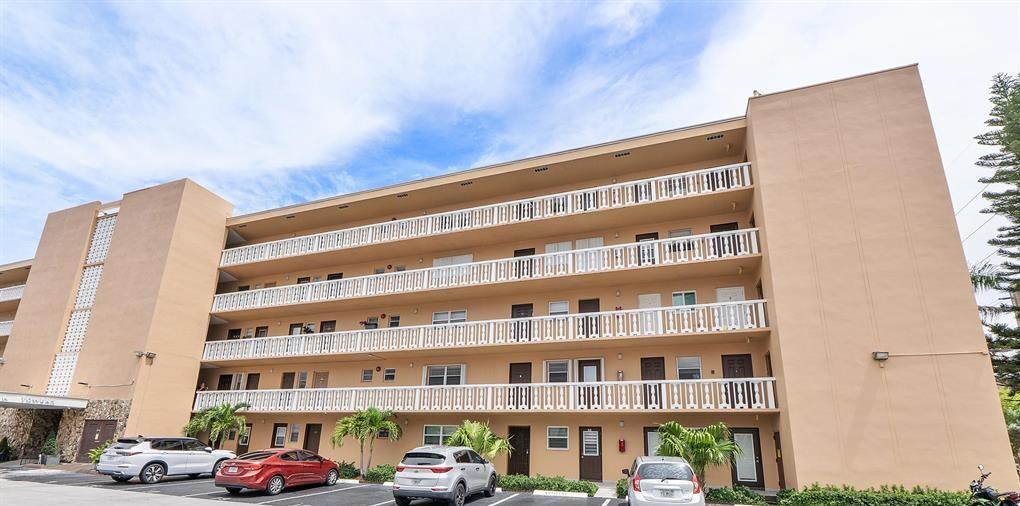 219 NE 14th Avenue # 107, Hallandale Beach FL 33009