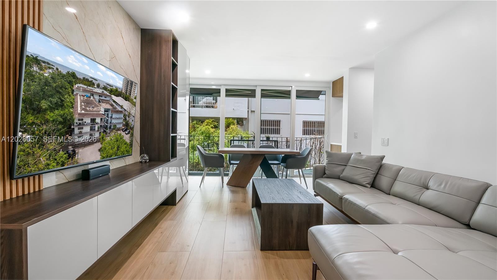 2539 S Bayshore Dr # 212A, Miami FL 33133