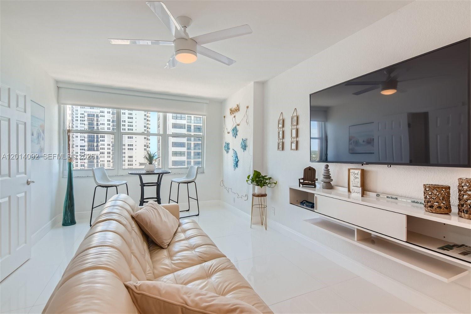 2501 S Ocean Dr # 1103 — Photo 2