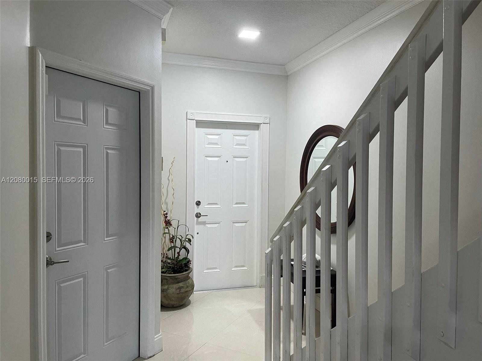 307 SW 120th Ave — Photo 3