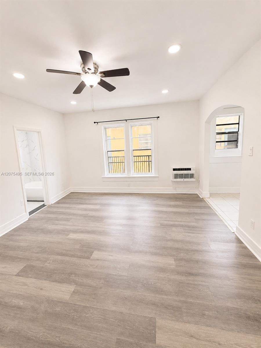 1319 Meridian Ave # 205, Miami Beach FL 33139