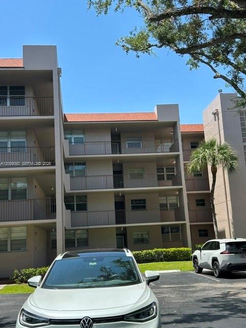 1811 Sabal Palm Dr # 204 — Photo 2