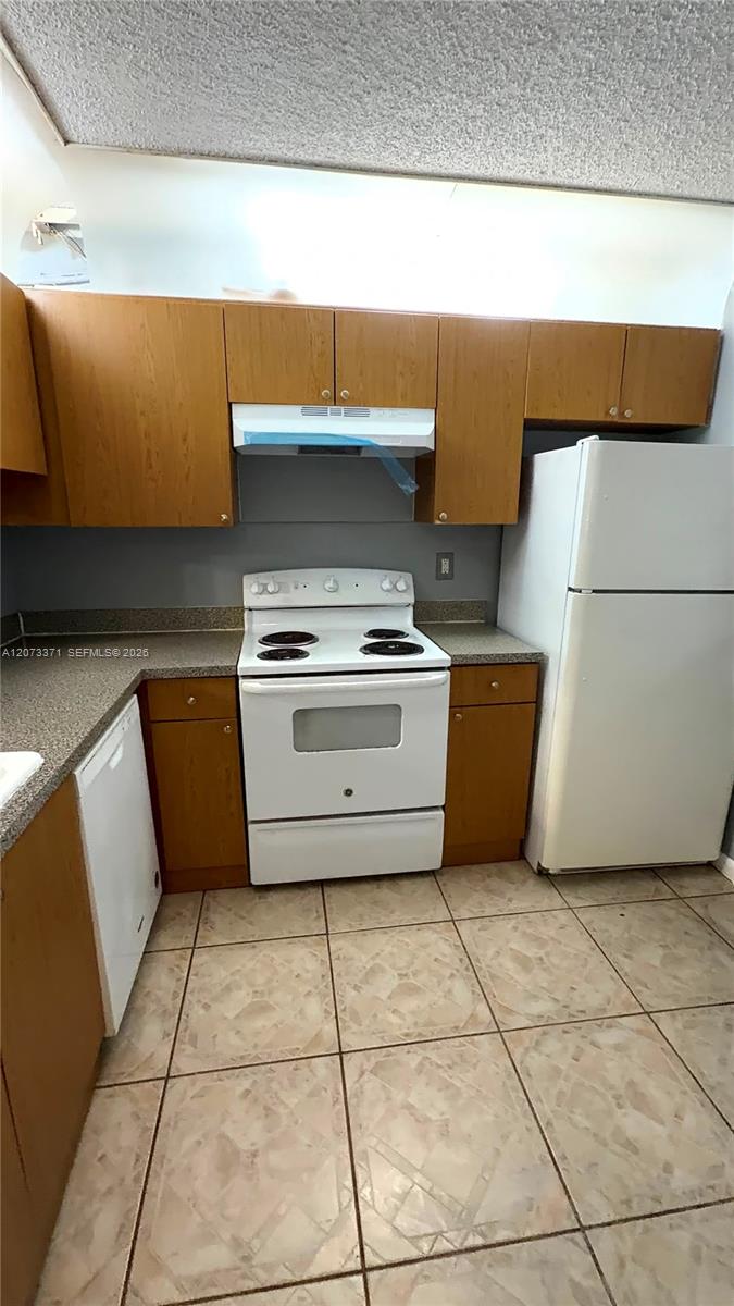 3470 Foxcroft Rd # 108, Miramar FL 33025