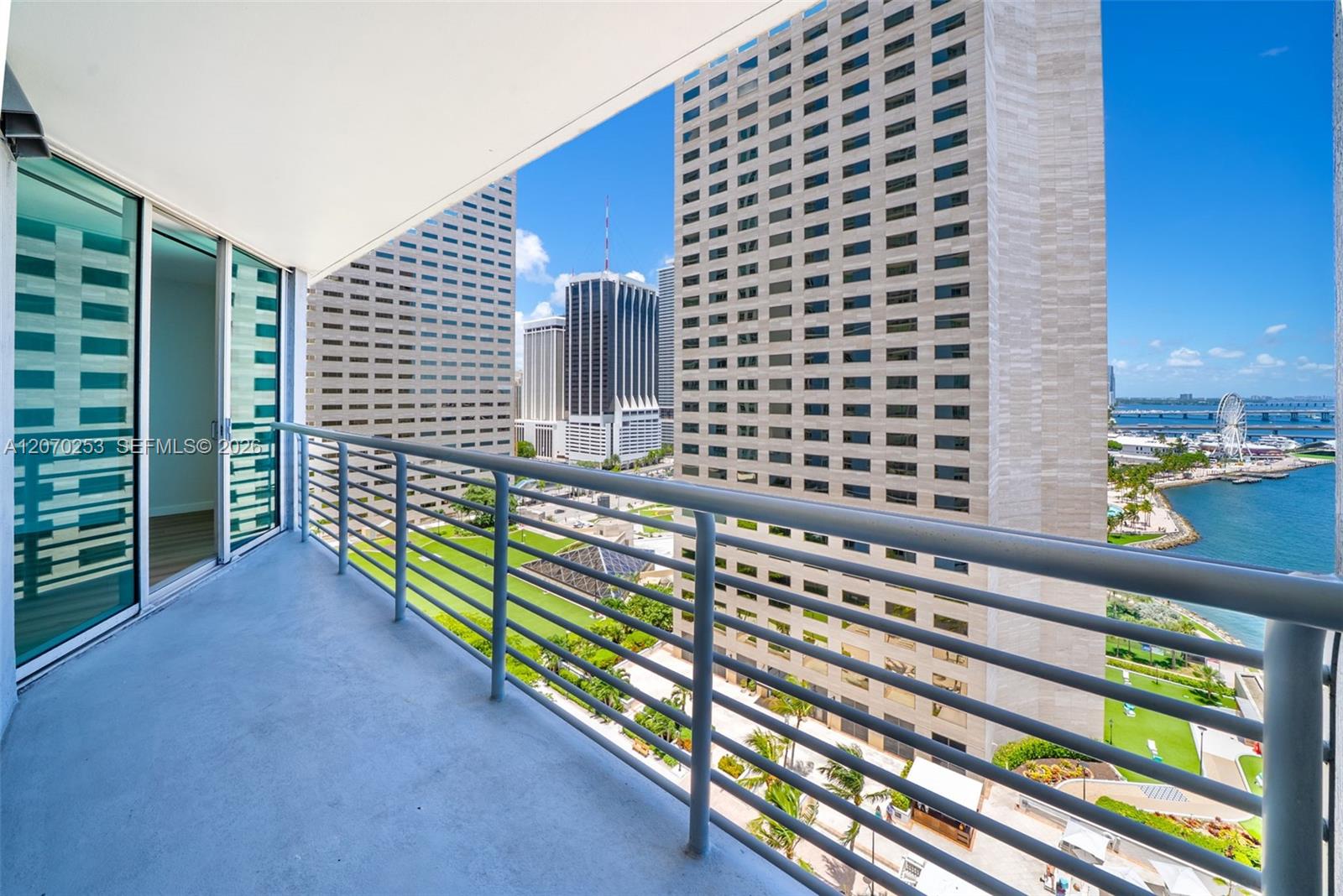 335 S Biscayne Blvd # 1910 View 4