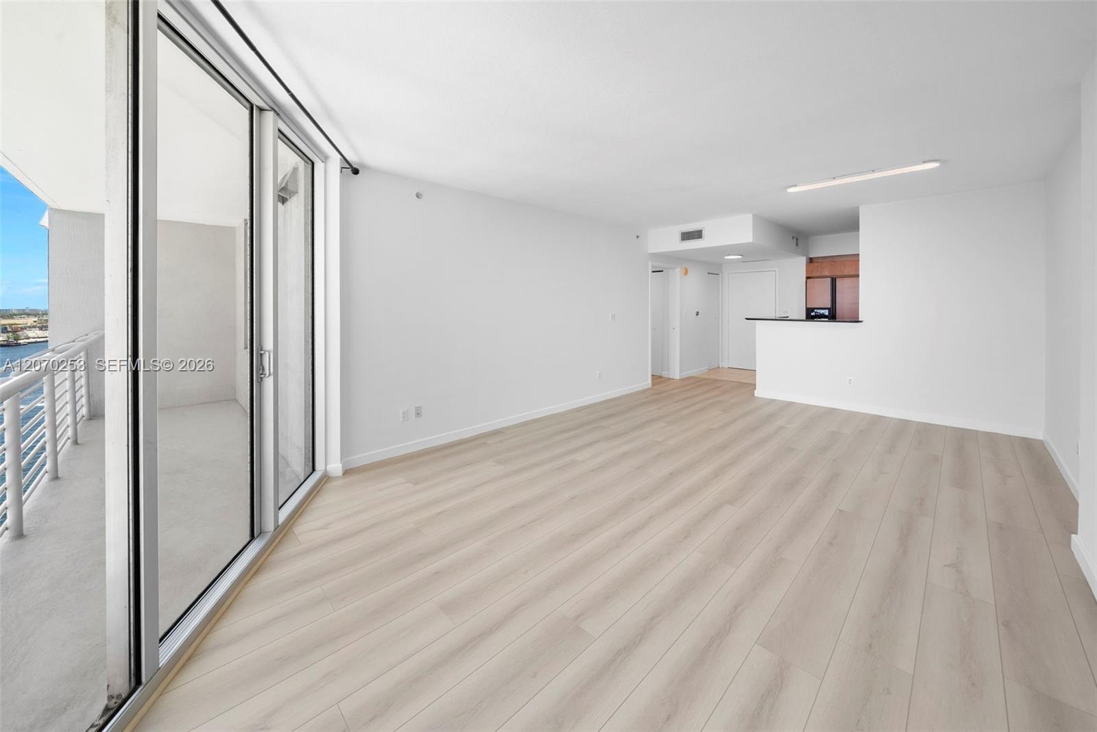 335 S Biscayne Blvd # 1910 View 6