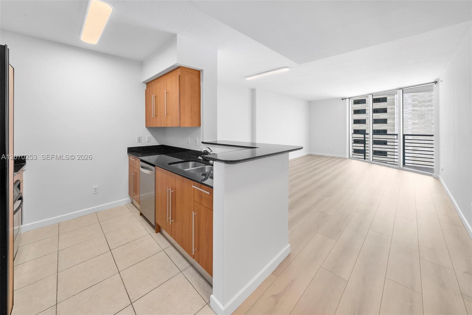 335 S Biscayne Blvd # 1910 View 8