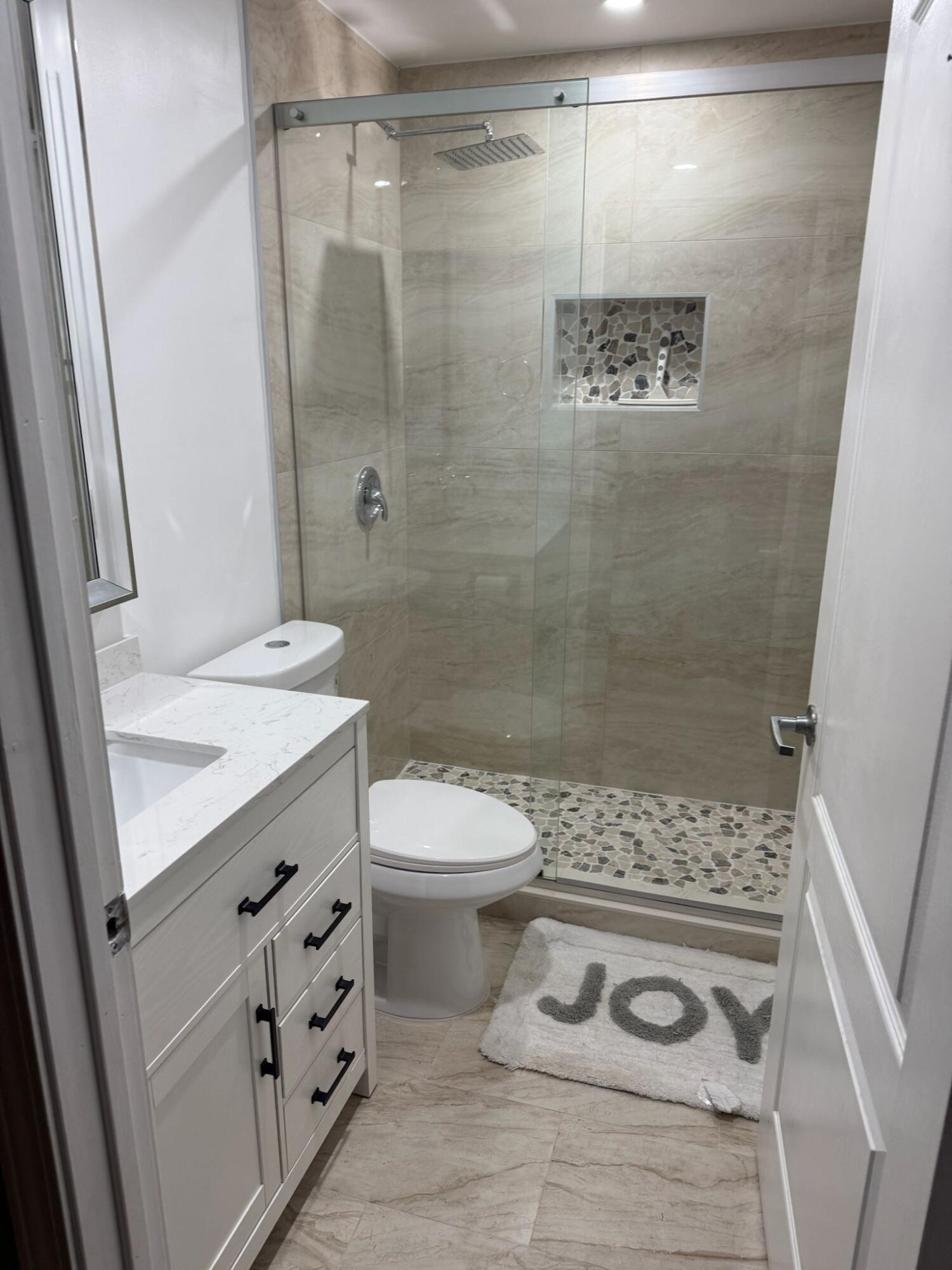 110 SE 2ND Street # 303 — Photo 5