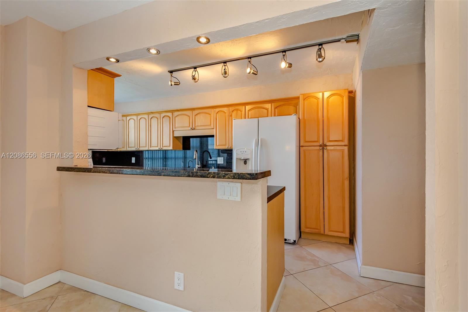 4280 Galt Ocean Dr # 3B — Photo 3